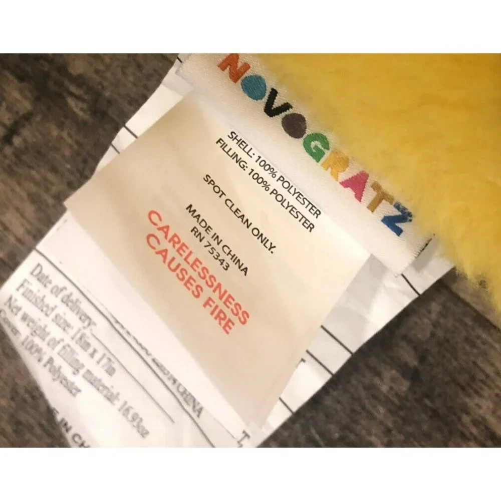 New NOVOGRATZ Halloween Hypoallergenic Candy Corn Plush‎ Sherpa Pillow 18